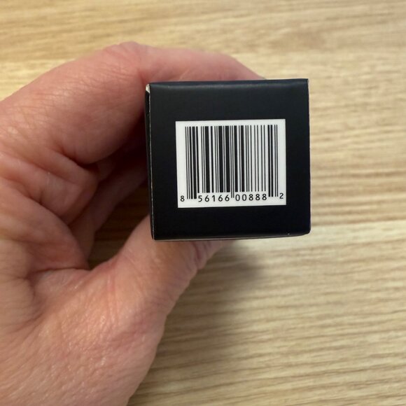 Glogirl Cosmetics Rose Infused Vegan Lip Oil Color Pink Shade Literally Full Siz - Picture 7 of 8